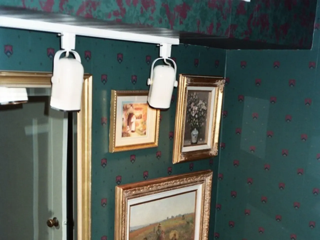 Enhancing the Attractiveness of Your Bathroom Accessories