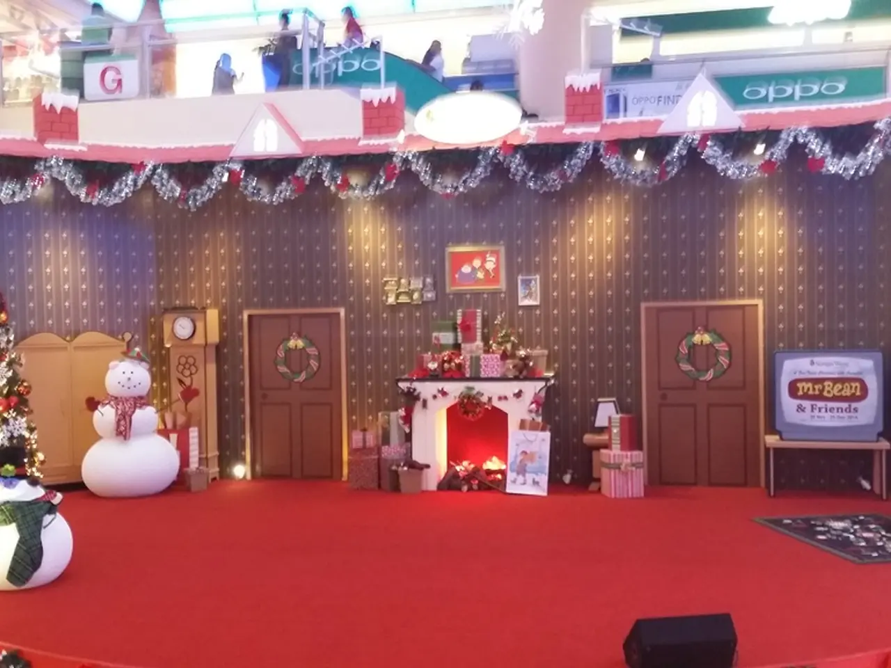 Exploration of the Evolution and Origins of Gingerbread Constructions