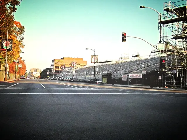 Road closure on Salzmünder Street due to on-going tree-planting activities.