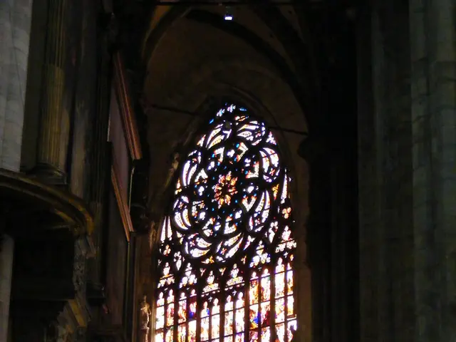 "Transparent Object, Window Cleaning Agent"