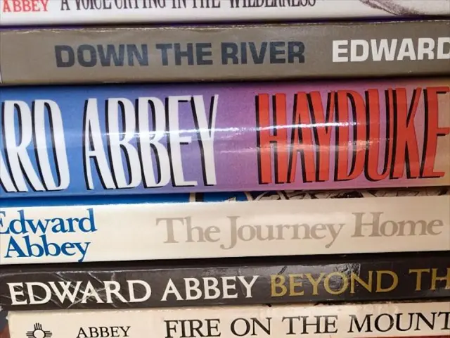 Timeless Children's Literature Special Edition: 14 Stories to Cherish for a Lifetime