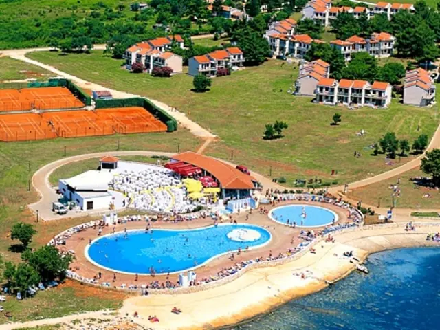 Hiking Trail: Canyon Overlook, Zion National Park
