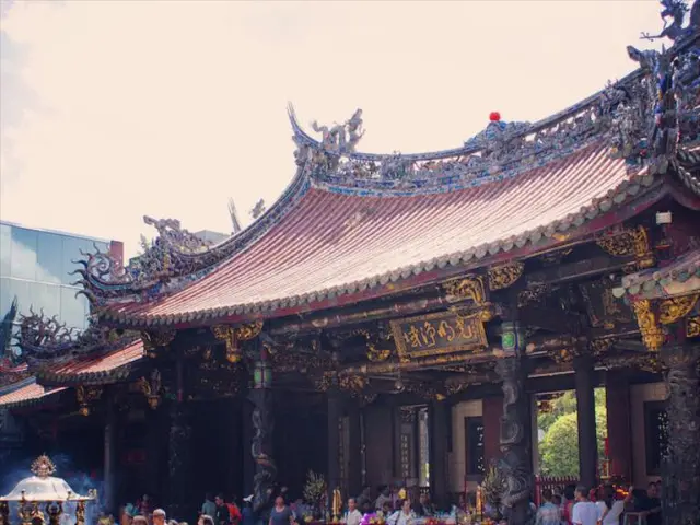 La site web de Los Angeles présente une série d'articles en ligne à large échelle, destinée à ravir...