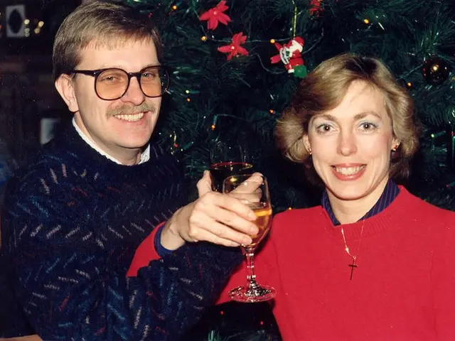 Season's Greetings to All