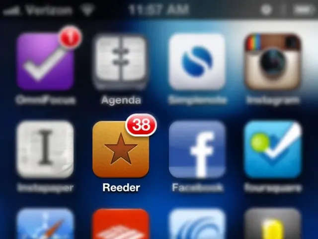 Method for Auto-Hiding Taskbar on Windows 11
