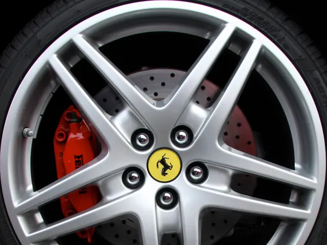 Determining the suitable Al-Ko wheel lock for your caravan: Find the right match!