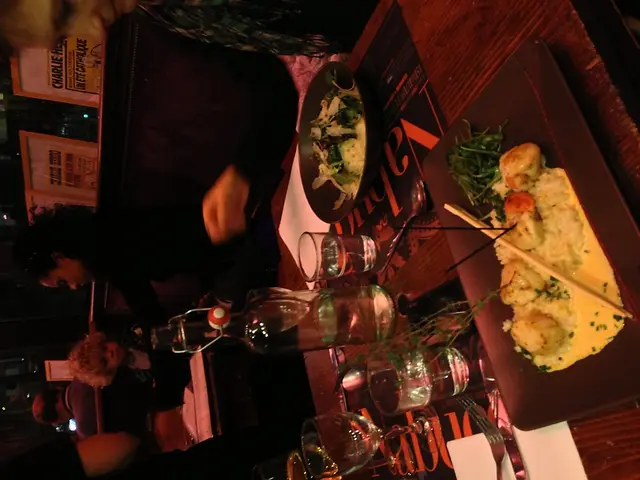 Guide on Creating Water Marbled Mugs at Home