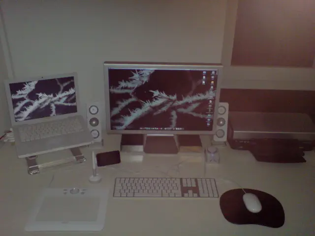 Top Thunderbolt Docks and Hubs of the Year 2025