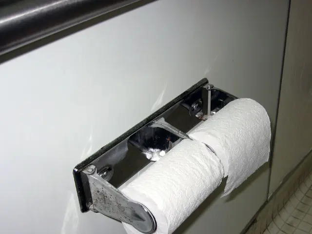 Unveil the mysteries of honing an irregular wall for a sleek, expert appearance in tiling