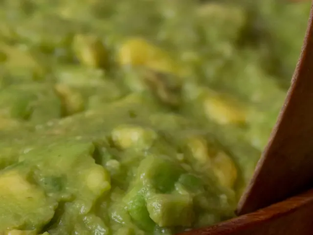 Microwave Mishaps: Common Errors that Damage Your Food and Appliance