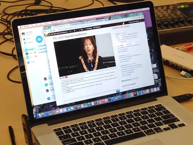 The Simplified Living Approach Revealed the Harmful Impact of Juggling Multiple Tasks at Once