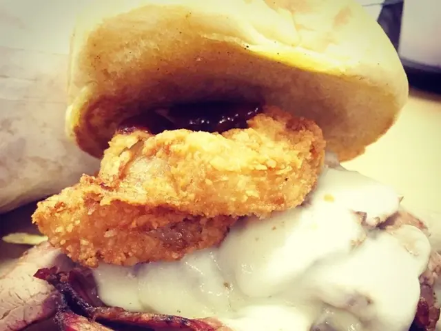 Uncomplicated Artisanal Loaf Made from Whole Grains, Requires No Kneading