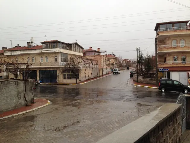 Week 46/24 Recap: Tesla Unveils Cybertruck Tour, Elon Musk's Wealth Skyrockets, 500kW Supercharger...