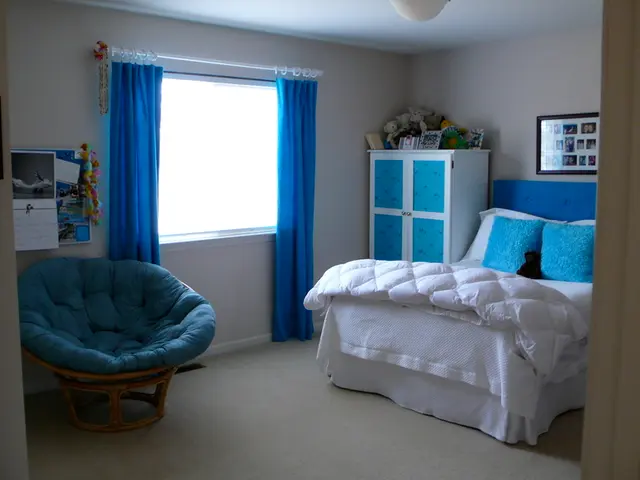 A visual tour of Steve Cherundolo's residence in Los Angeles.