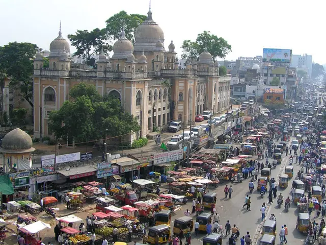 Images: Multitude of Street Vendors in Juárez Sell Primarily Chinese Goods