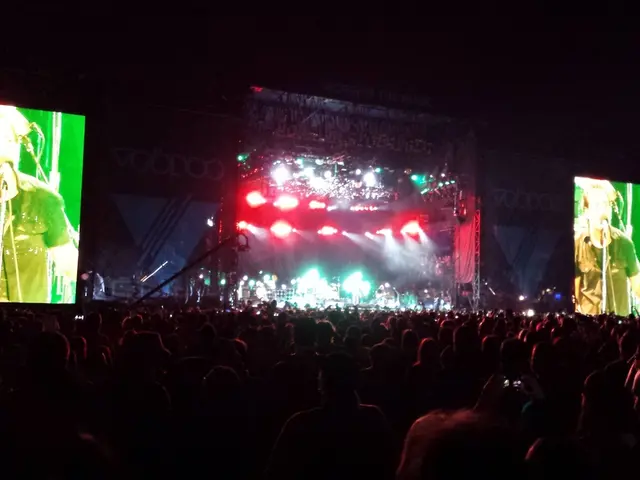 The workforce of the Community is expanding.